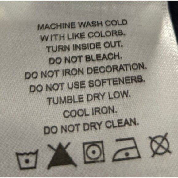 FILA Men’s Graphic Logo Hoodie – White/Navy Colorblock Pullover with Sleeve Prin - Picture 8 of 10